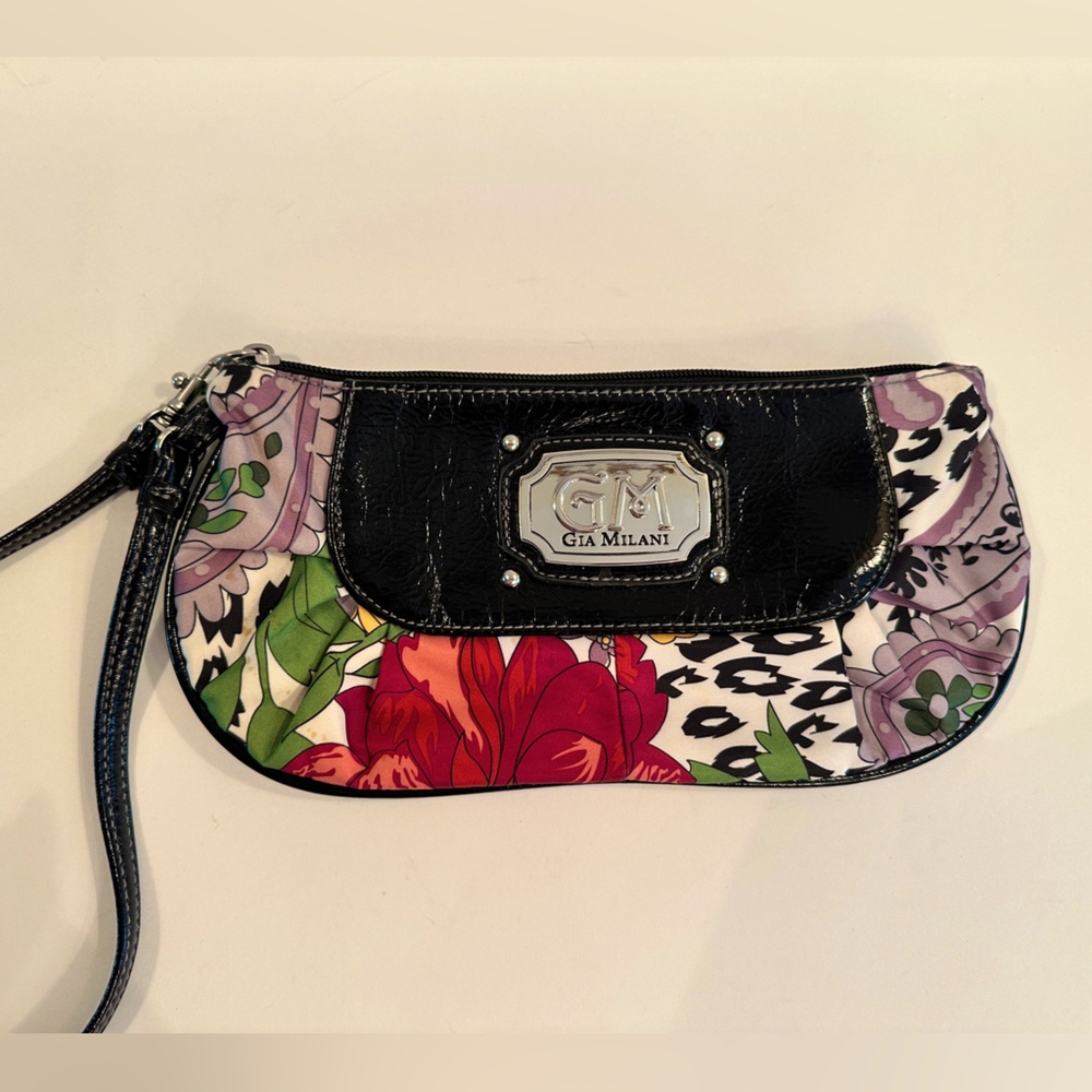 Wristlet